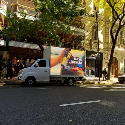 Imagen 1 de 5 de Camióneta Con Doble Pantalla De Led Promoción Campaña 