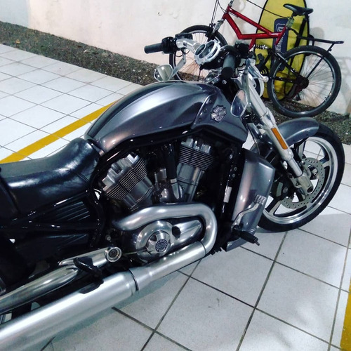 Imagem 8 de 10 de Harley Davdison Vrod