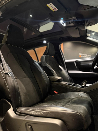 Volvo XC40 XC 40 T-5 R-DESIGN 2.0 252cv AWD