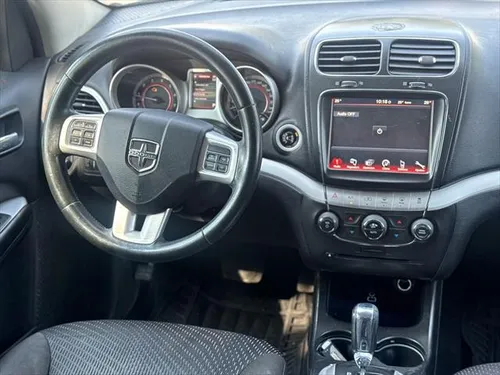 Dodge Journey 2.4 Sxt 7 Pasajeros At
