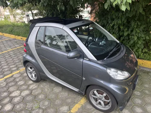 Smart Fortwo Cabrio Le Pearl Grey Aa Mt