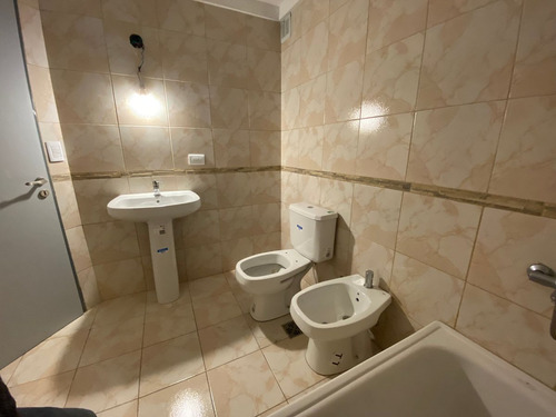 Venta 1 Ambiente. A Estrenar. Bajas Expensas.
