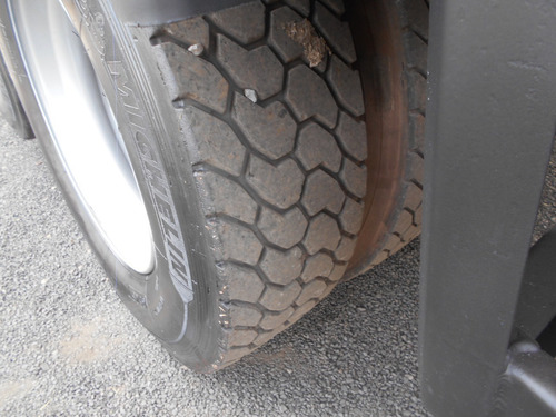 Imagem 13 de 15 de Volkswagen 24.280 8x2 2013 Bitruck Tanque