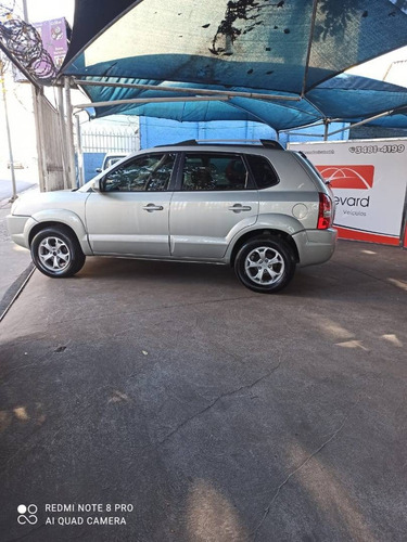 Imagem 4 de 10 de Hyundai Tucson 2.0 Mpfi Gls 16v 143cv 2wd Flex 4p