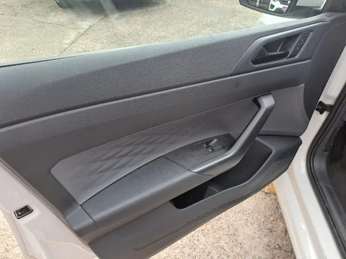 Volkswagen Polo MPI (Flex)