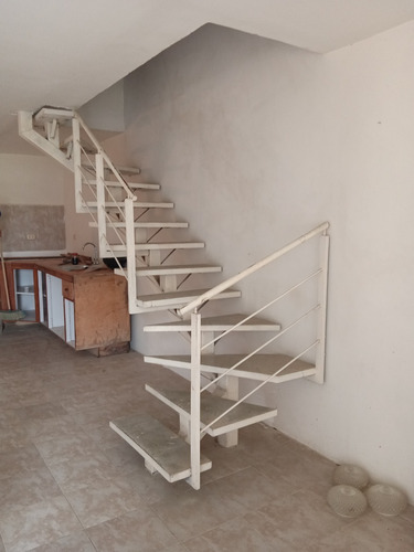 Imagen 10 de 10 de Townhouse Valencia Century 21 El Parral 04244989766 Gm