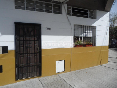 Imagen 2 de 8 de Departamento Ph En Venta O Permuta Ubicado En Versalles, Capital Federal, Buenos Aires