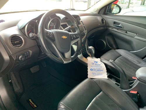 Imagem 8 de 14 de Chevrolet Cruze 1.8 Lt Ecotec Sport 6 Aut. 4p