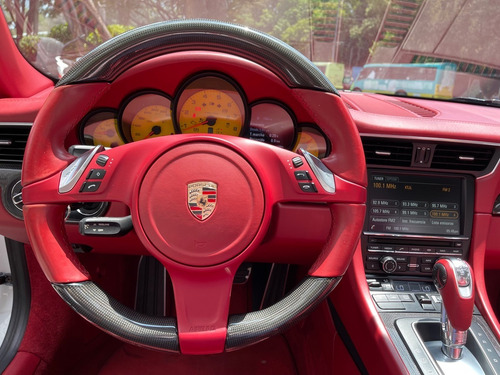 Imagen 10 de 15 de Porsche // 911 Carrera S // 2014