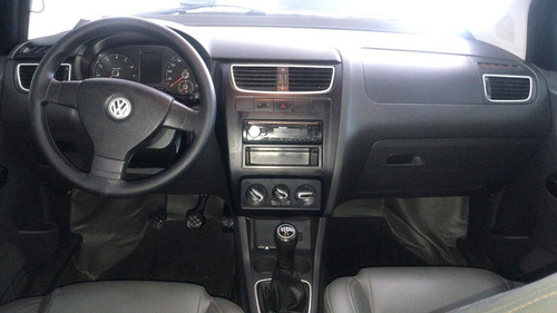 Volkswagen Fox 1.0 Mi Trend 8v Flex 4p Manual