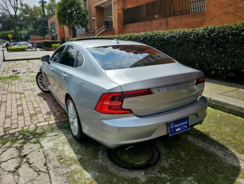 Volvo S90 2.0 T5 Drive-e Momentum