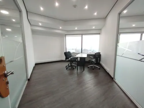 Oficina En Arriendo En Quinta Camacho. Cod A16665