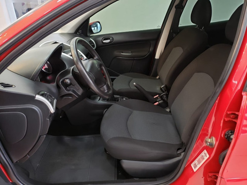 Peugeot 207 Xr 1.4 Flex 4pts 2012