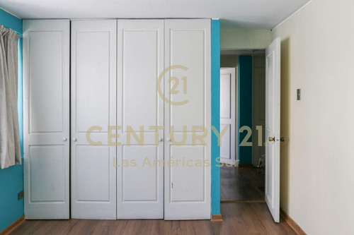 Departamento Venta, 4 Dormitorios 4 Baños 1 Estacionamien...
