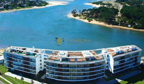 Espectacular Vista Al Mar. Primera Linea. Punta Del Este.-ref:4404