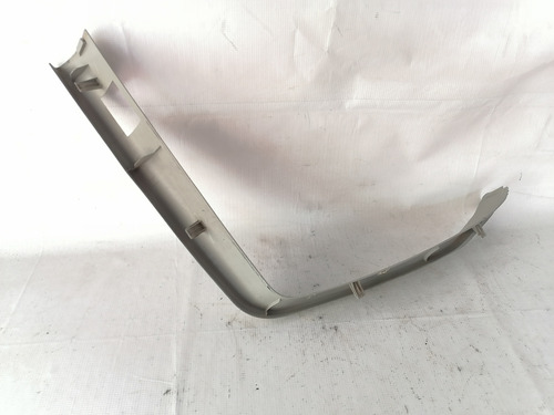 Marco Int Izquierdo Cajuela Tracker Grand Vitara Mod 99-05 (Usado)