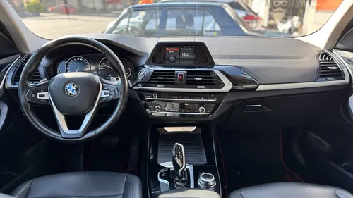 BMW X3 2.0 sDrive20iA At