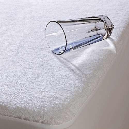 Imagen 5 de 6 de Cubre Colchon Impermeable Toalla Y Pvc Practicuna 97x65