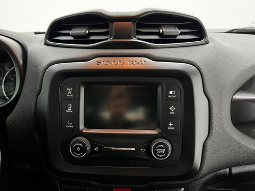 Jeep Renegade 1.8 16V FLEX LONGITUDE 4P AUTOMÁTICO