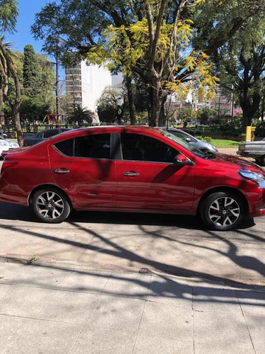 Imagen 1 de 8 de Nissan Versa 1.6 Exclusive Automatico/ 2019