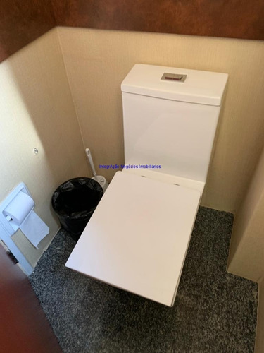 Imagem 22 de 24 de Conjunto Comercial Mobiliado 100m², 03 Banheiros E 03 Vagas Na Garagem. Condomínio Com Recepção E Segurança 24hrs. Excelente Localização. - 22010709 - 70440466