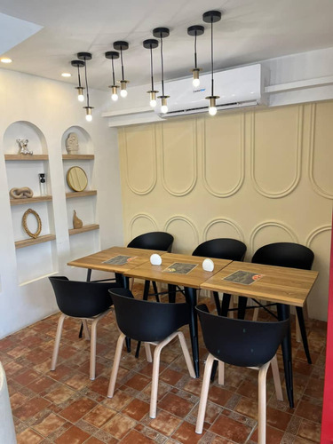 En Venta Fondo De Comercio, Castello Pizzería Y Lounge (sr)