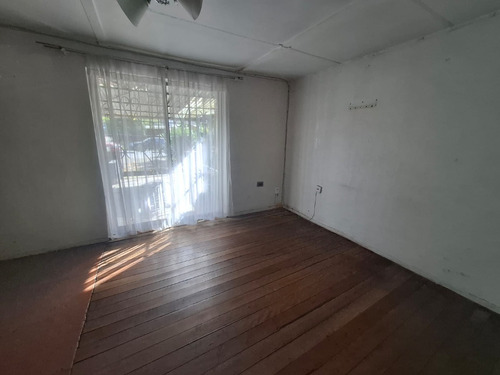 Casa En Arriendo Francisco Meneses, Comuna De Ñuñoa.