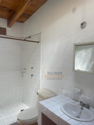 Rancho Privilegiado Con 2 Pozos Y Bella Ecología. 10 Caballerizas, Potreros, Lago, Invernaderos, Cancha De Frontón, Instalaciones Diversas Para Animales. Y Casa Campestre Con 3 Recámaras.