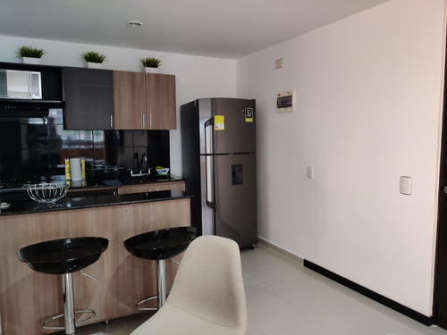 Imagen 10 de 14 de Apartamento Amoblado Para Arrendar Medellin Poblado