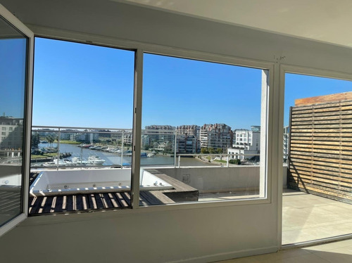 Imagen 14 de 25 de Excelente Mono Ambiente Vista A La Bahía, Con Cochera .- Venta