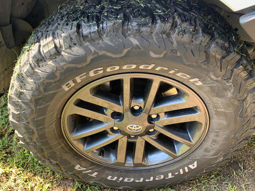 Toyota Hilux 3.0 Cd Srv Limited 171cv 4x4 2015
