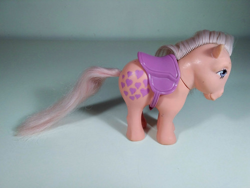 Mi Pequeño Pony Peachy + Silla Auriken My Little Juguete