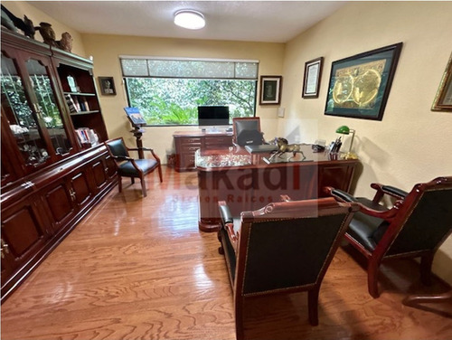 Venta Hermosa Residencia En El Pedregal