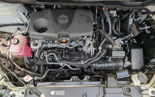 Toyota Sienna 2.5 Le Hev At