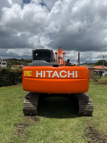 Excavadora Hitachi Zaxis 120-3 Modelo 2015