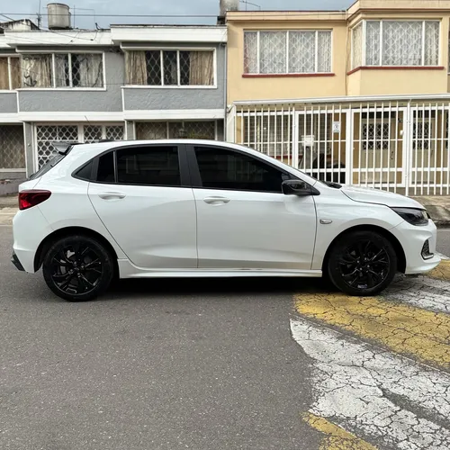 Chevrolet Onix 1.0T Rs Mt