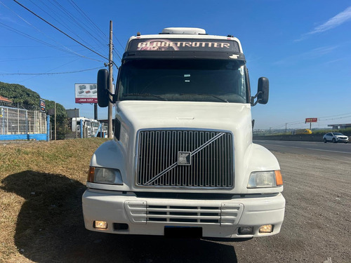 Volvo Nh12420 6x4 1999/20 273017km 9f02