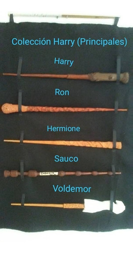 Colecciones De Varitas Harry Potter  + Paño Exhibidor