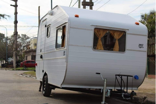Imagen 2 de 24 de Casa Rodante 350. Dako Trailers
