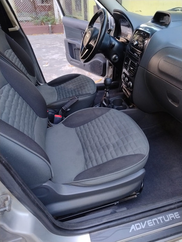 Fiat Palio Adventure 1.8 Locker Flex 5p