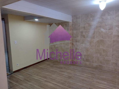 Imagem 3 de 15 de Casa Para Venda Em Teresópolis, Santa Cecília, 2 Dormitórios, 1 Banheiro - Cs-438_1-2285906