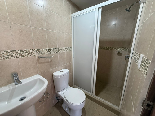 ¡espacio Y Comodidad En El Corazón De Tláhuac! Este Departamento En Francisco Landino 50 Ofrece Todo Lo Que Necesitas: Amplitud, Funcionalidad Y Excelente Ubicación. Ideal Para Familias Que Buscan Tra