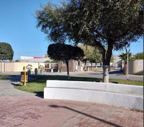 Casa En Venta Gladiolas Villa De Las Flores Coacalco/ Recuperación Bancaria Laab2