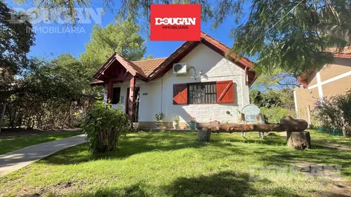 Casa Con Excelente Ubicación - A Metros Del Centro - Merlo San Luis