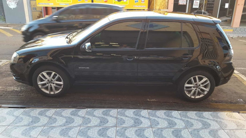Imagem 4 de 10 de Volkswagen Golf 2011 1.6 Vht Sportline Total Flex 5p