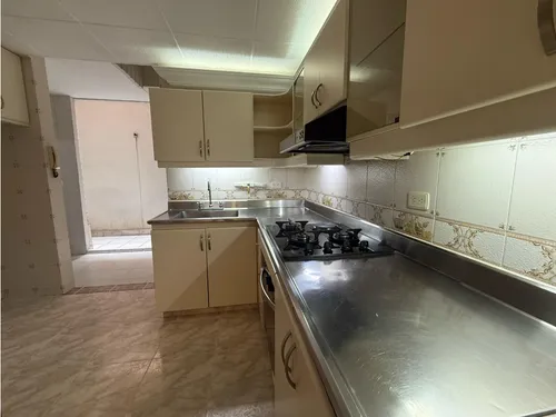Apartamento Duplex En Laureles,primer Piso
