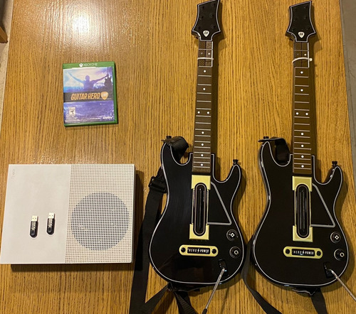 Xbox One S 500 Gb +control + Guitar Hero 2 Guitarras 