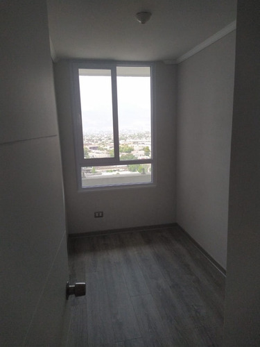 Edificio Av. Recoleta (1 Est. 1 Bod.) Vista Nororiente Piso