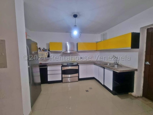 Imagen 13 de 30 de Casas En Venta En Urbanizacion Ciudad Roca Barquisimeto Estado Lara Cod Flex Ref # 22-13166 / 0 4 1 2 1 5 1 8 8 9 3 / Mr