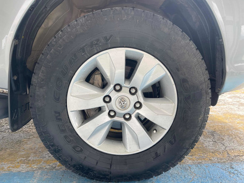 Imagen 11 de 12 de Toyota Hilux 2018 2.8l